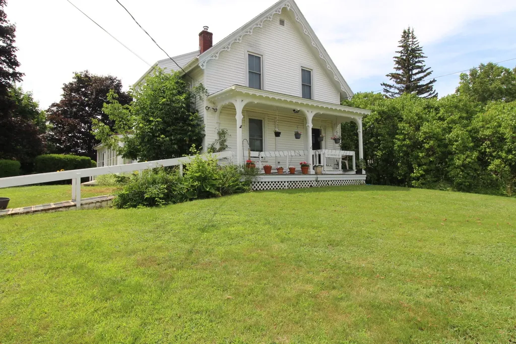 139 Northport Avenue Belfast ME 04915