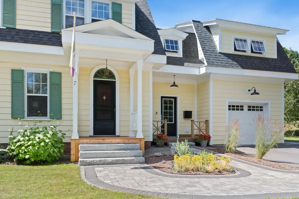 7 Spencer Street Orono ME 04473