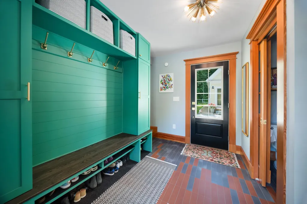 7 Spencer Street Orono ME 04473