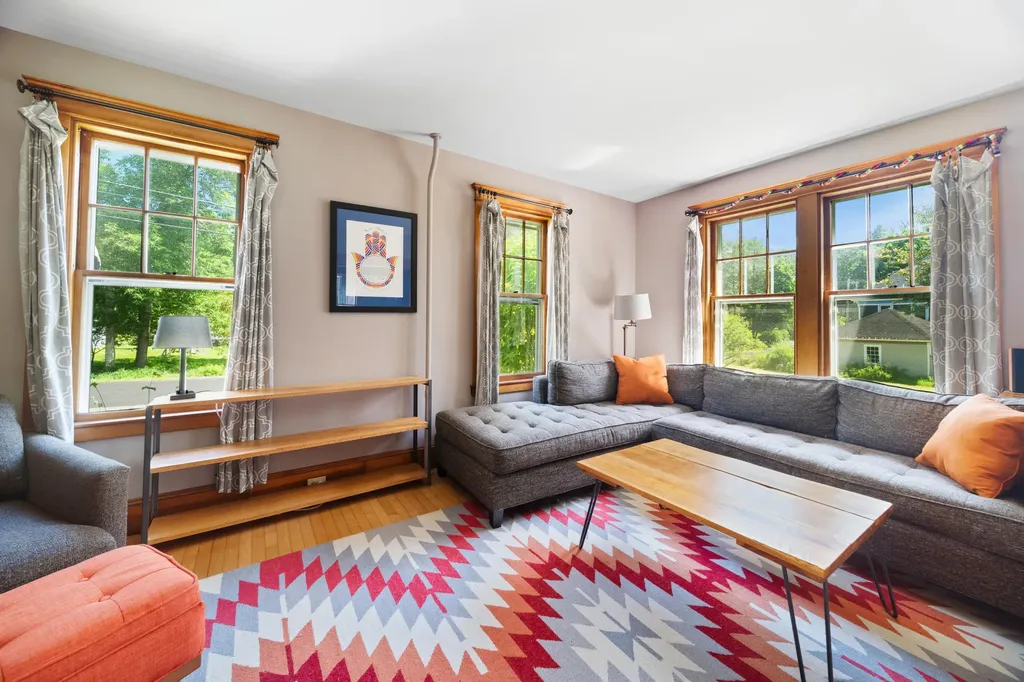 7 Spencer Street Orono ME 04473