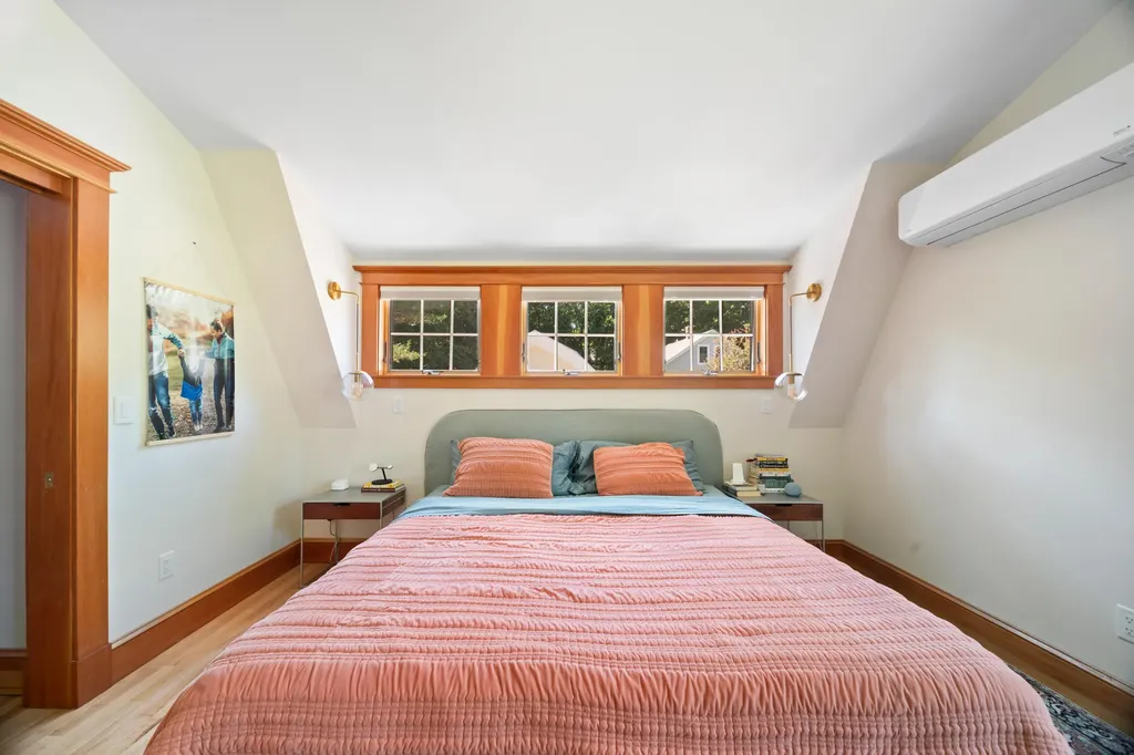 7 Spencer Street Orono ME 04473