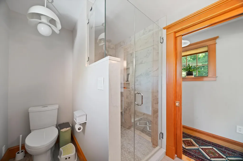 7 Spencer Street Orono ME 04473