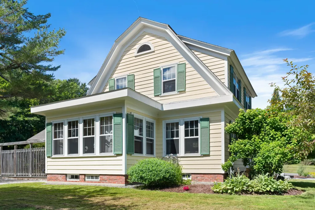 7 Spencer Street Orono ME 04473