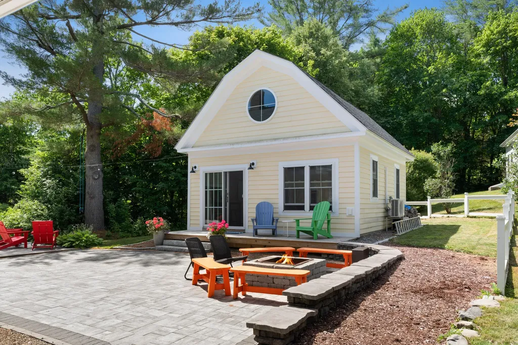 7 Spencer Street Orono ME 04473