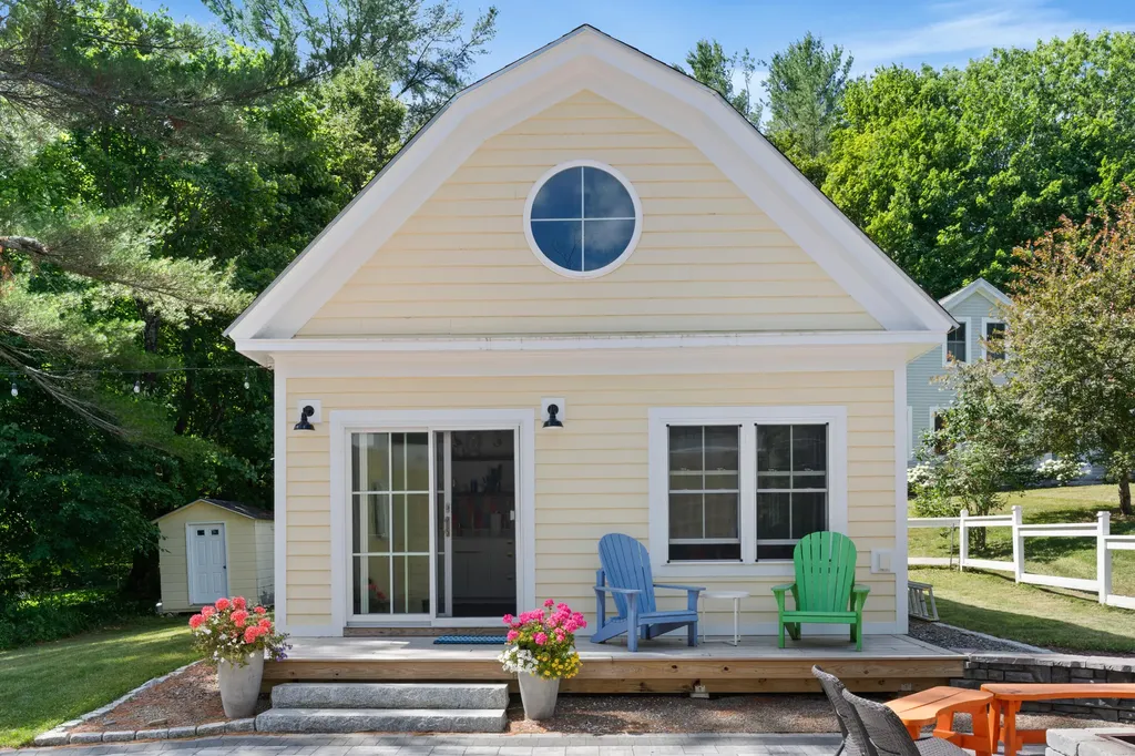 7 Spencer Street Orono ME 04473