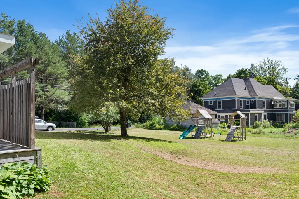 7 Spencer Street Orono ME 04473