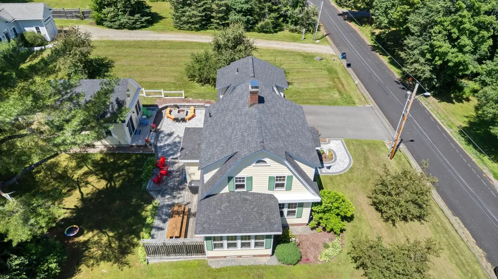 7 Spencer Street Orono ME 04473