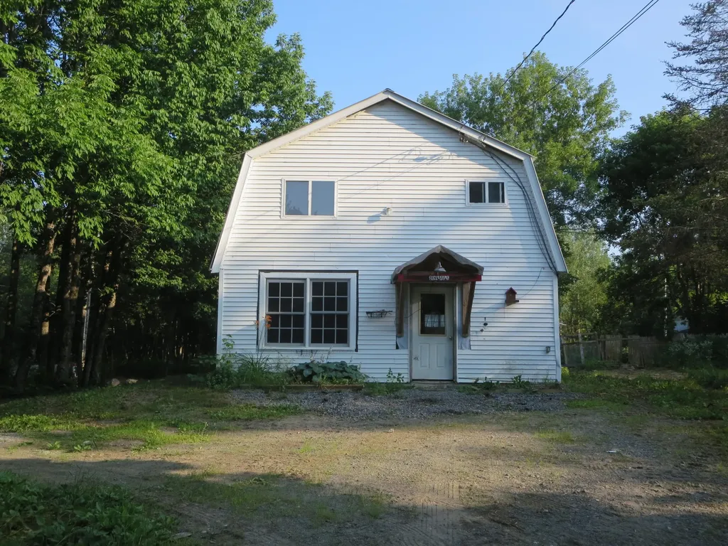 1 2nd Street Milo ME 04463