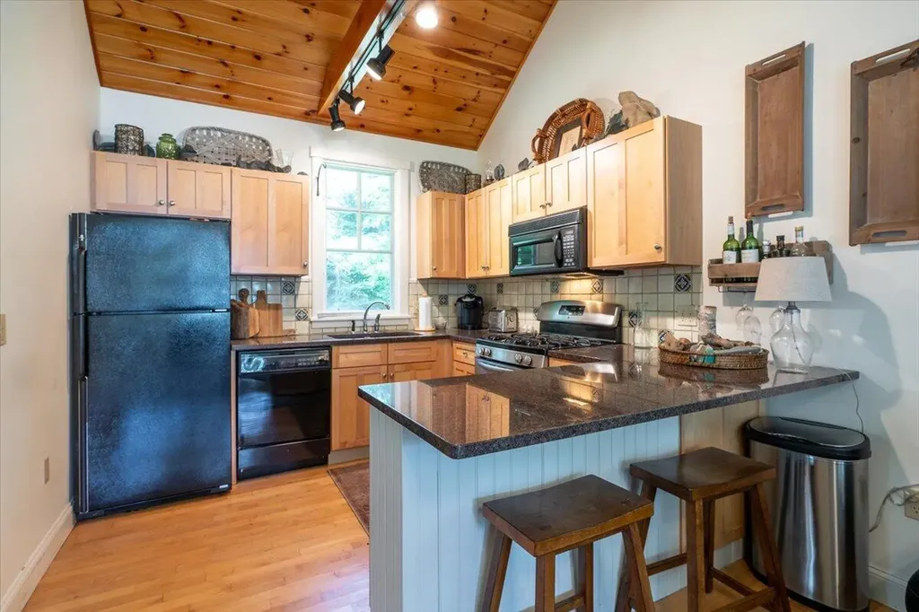 1583 Turtle Head Road Islesboro ME 04848