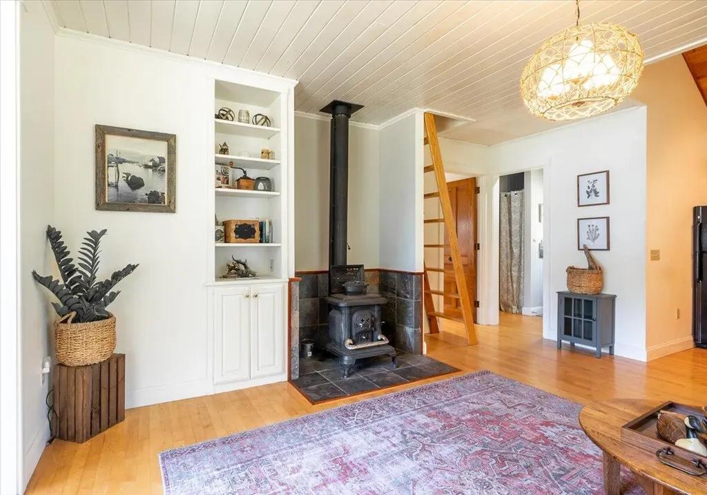 1583 Turtle Head Road Islesboro ME 04848