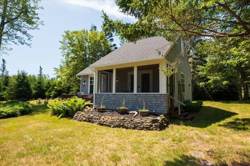 1583 Turtle Head Road Islesboro ME 04848