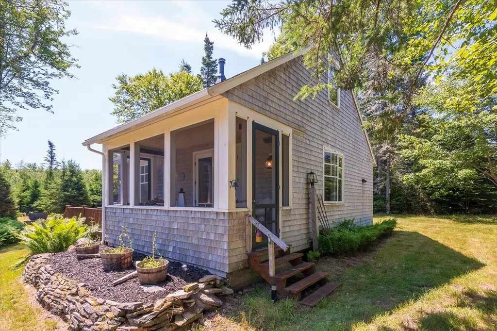 1583 Turtle Head Road Islesboro ME 04848