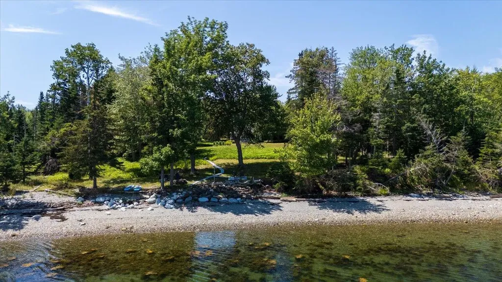 1583 Turtle Head Road Islesboro ME 04848