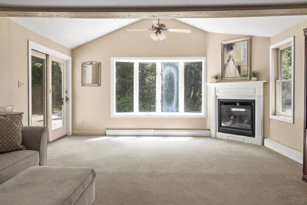 464 Meadow Road Topsham ME 04086