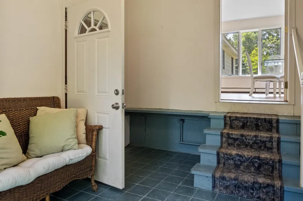 464 Meadow Road Topsham ME 04086
