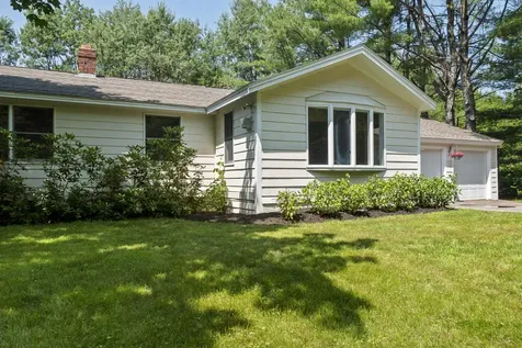 464 Meadow Road Topsham ME 04086