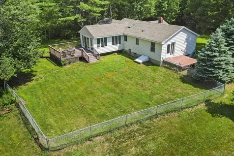 464 Meadow Road Topsham ME 04086