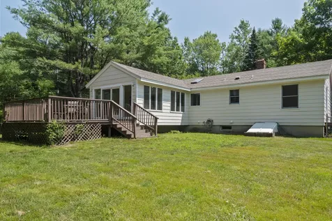 464 Meadow Road Topsham ME 04086