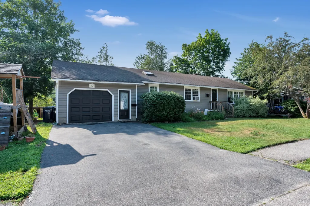 22 Bernard Avenue Biddeford ME 04005