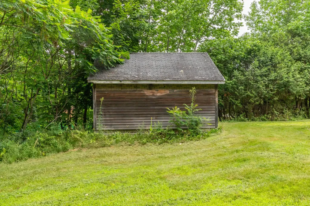 36 Kelley Road Orono ME 04473