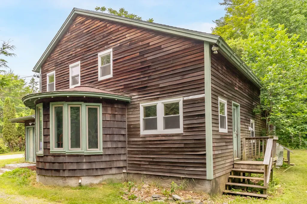 36 Kelley Road Orono ME 04473