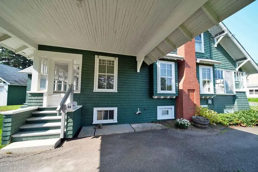 63 High Street Houlton ME 04730