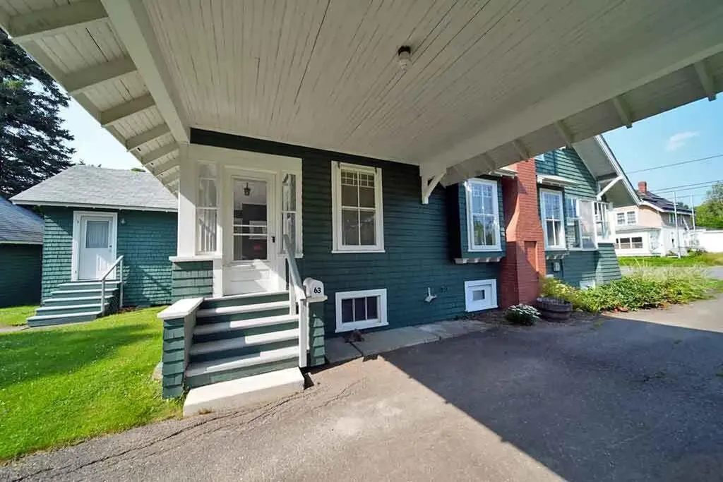 63 High Street Houlton ME 04730