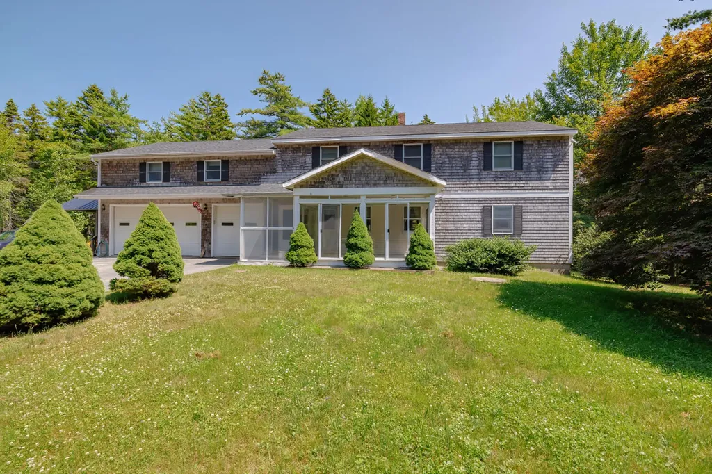 16/28 Blodgett Drive Bar Harbor ME 04609