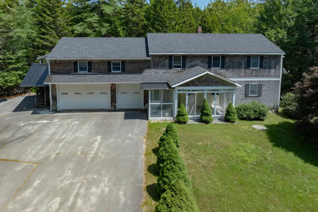 16/28 Blodgett Drive Bar Harbor ME 04609