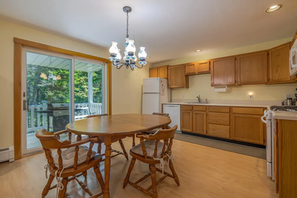 16/28 Blodgett Drive Bar Harbor ME 04609