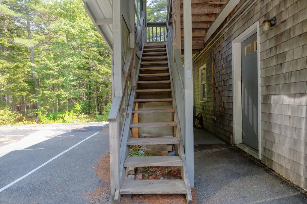 16/28 Blodgett Drive Bar Harbor ME 04609