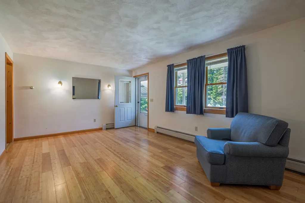 16/28 Blodgett Drive Bar Harbor ME 04609