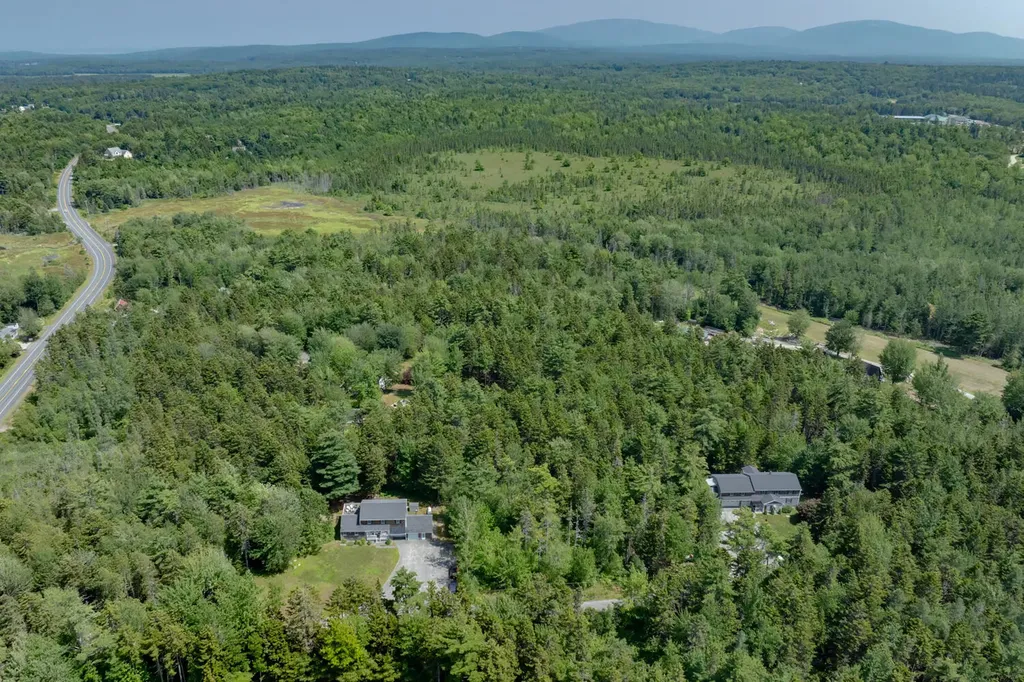 16/28 Blodgett Drive Bar Harbor ME 04609