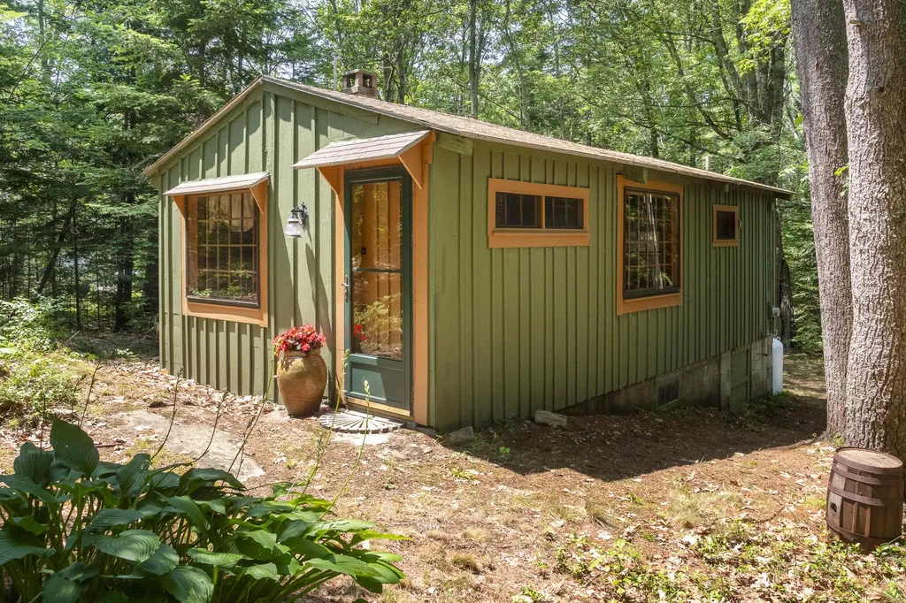 135 Pension Ridge Road Boothbay ME 04537