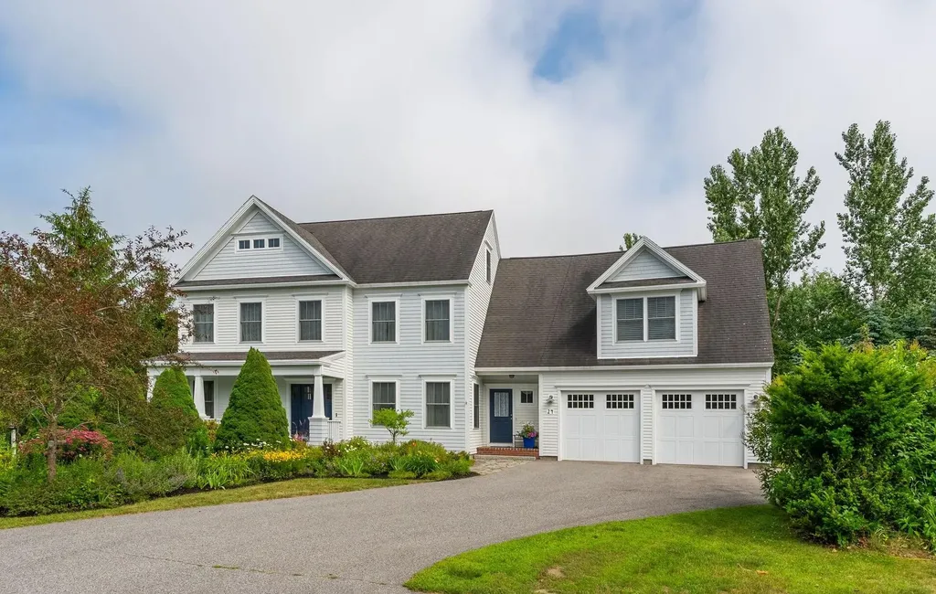 24 Fowler Farm Road Scarborough ME 04074