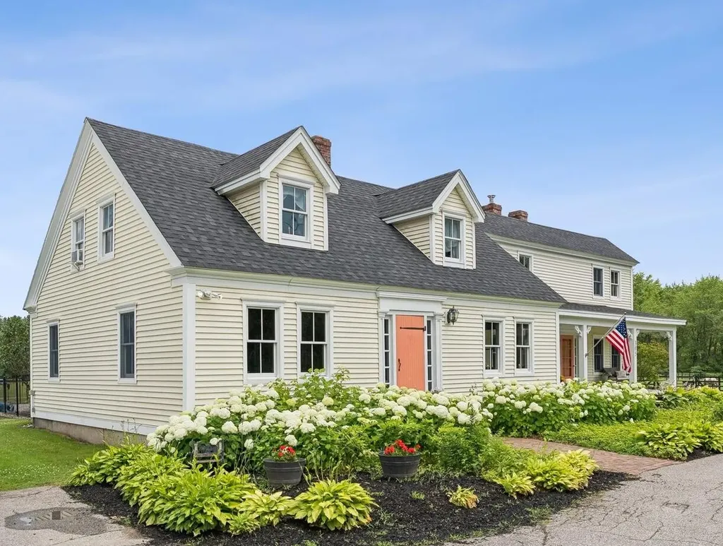 305 River Road Hollis ME 04042