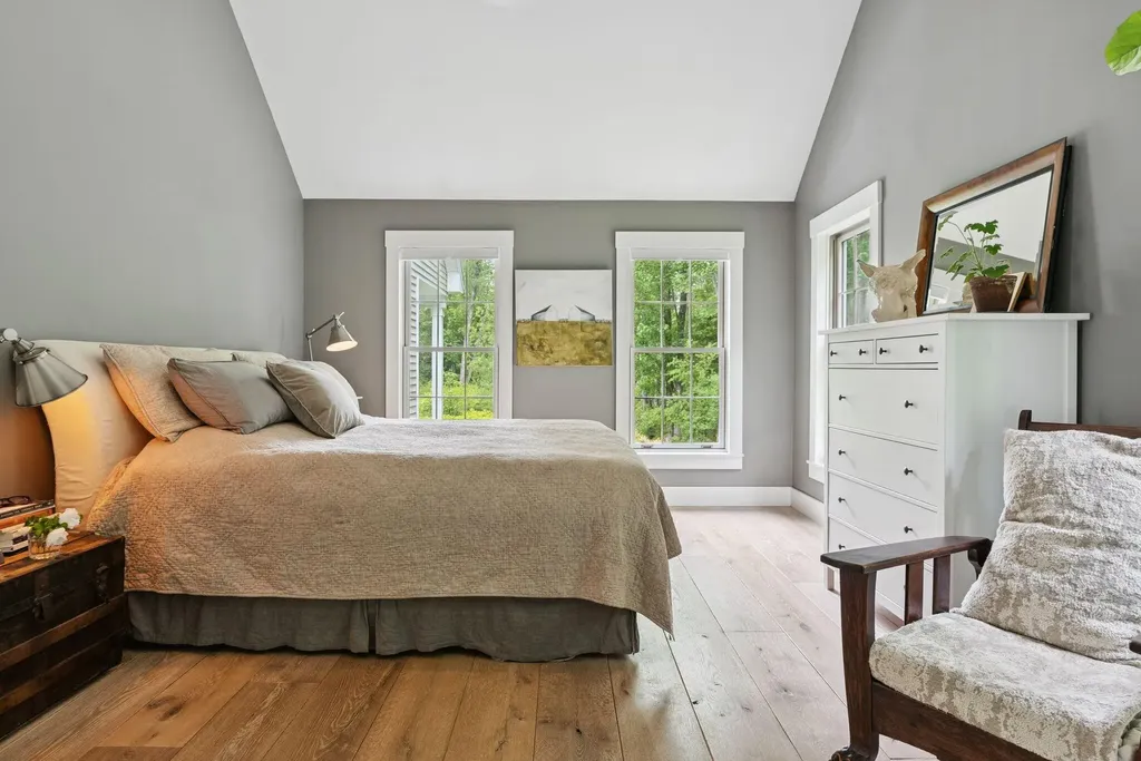 8 Washington Court Kennebunkport ME 04046
