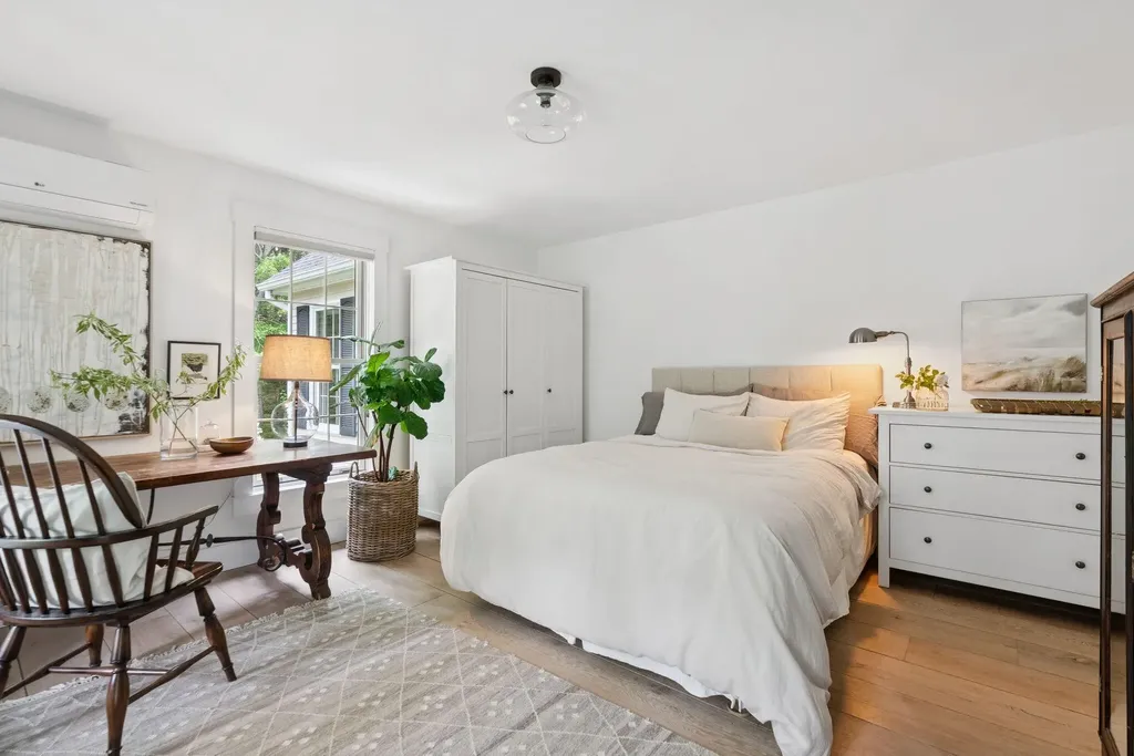 8 Washington Court Kennebunkport ME 04046