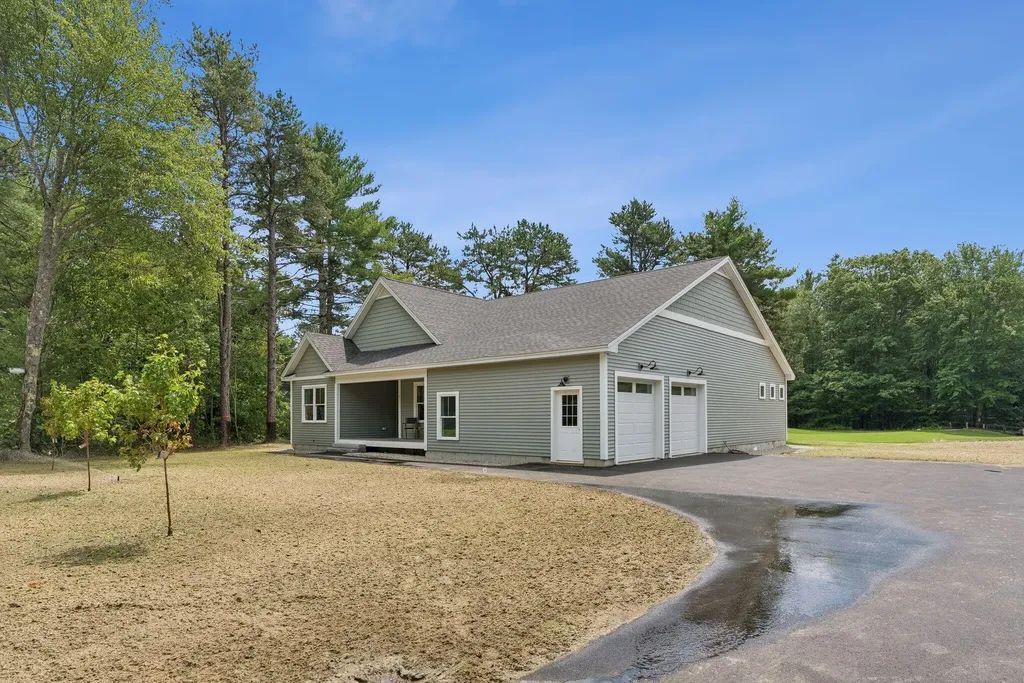 3 Bogey Way Old Orchard Beach ME 04064
