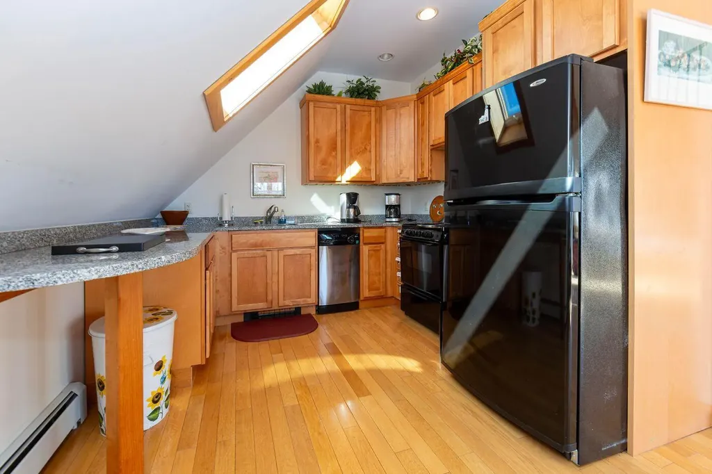 11 Ocean Bridge Boulevard Lamoine ME 04605