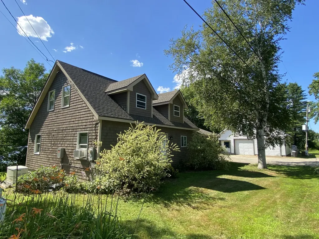 1690 River Road Clinton ME 04927
