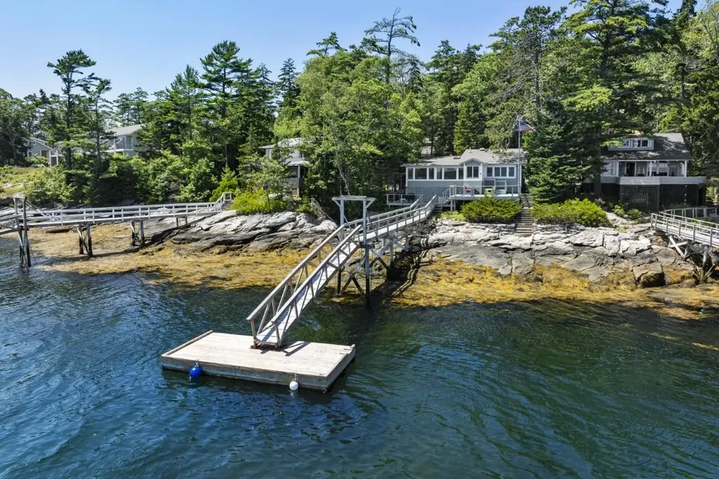 68 Wall Point Road Boothbay Harbor ME 04538
