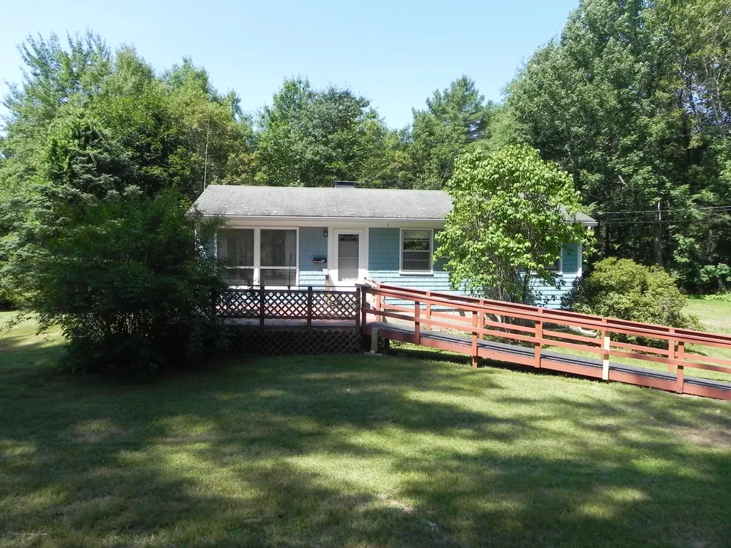 22 W Neck Road Nobleboro ME 04555