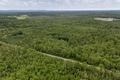 273 Feylers Corner Road Waldoboro ME 04572