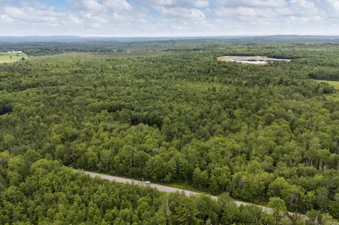 273 Feylers Corner Road Waldoboro ME 04572