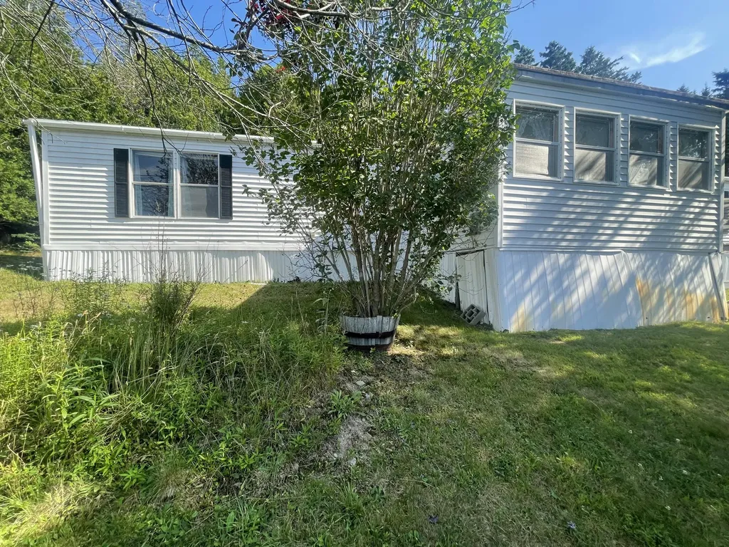 183 Blastow Cove Road Deer Isle ME 04627