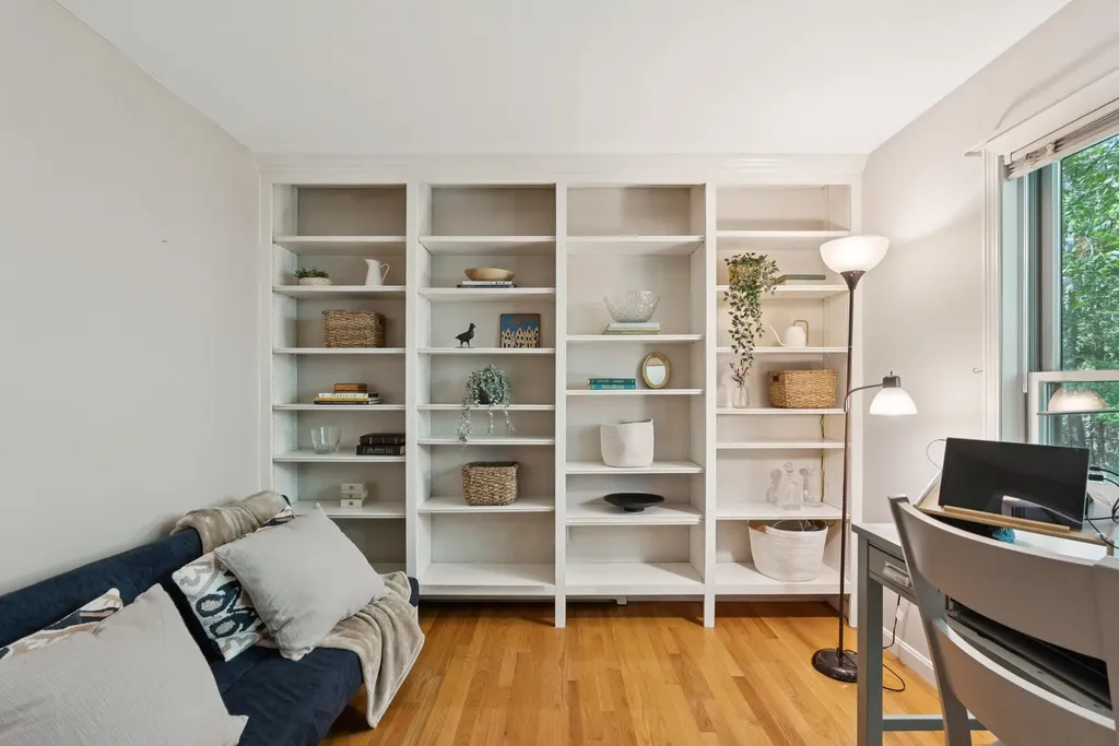 65 Hunter Place Cape Elizabeth ME 04107