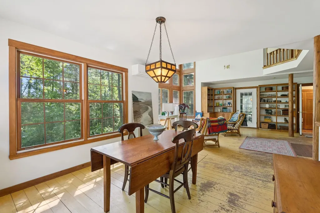 13 Eggemoggin Way Harpswell ME 04079