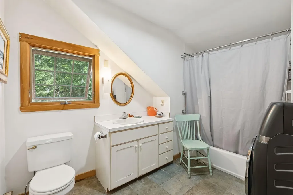 13 Eggemoggin Way Harpswell ME 04079