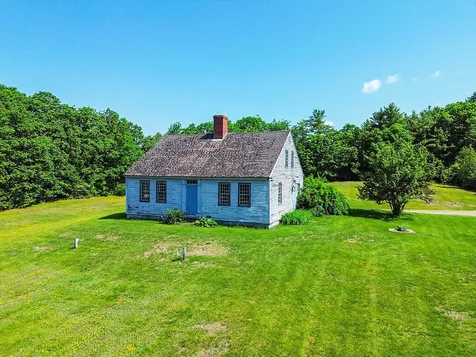 419 Outer Central Street Hallowell ME 04347